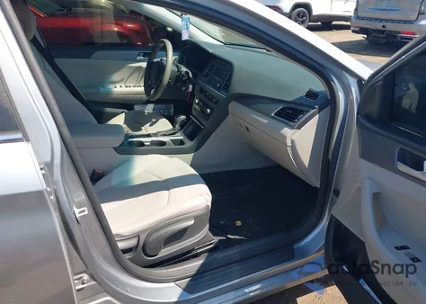 2015 Hyundai Sonata Se из США, поврежденный, VIN 5NPE24AF3FH109591